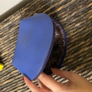 Henri Bendel makeup bag